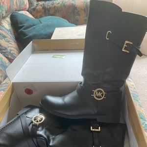 Girls size 2 Michael Kors boots
